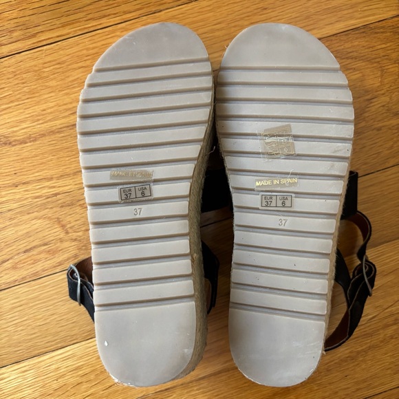 🖤 Suede Double Strap Platform Sandal 🖤 - Picture 6 of 15